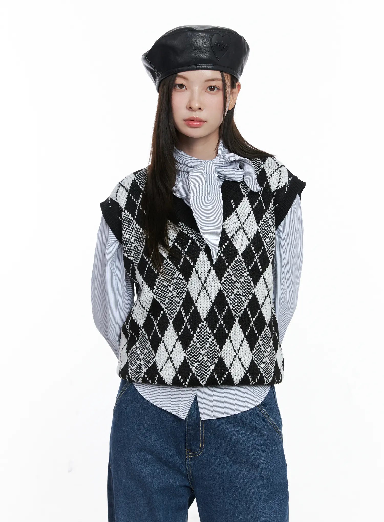 Argyle Pattern V-Neck Vest CO506