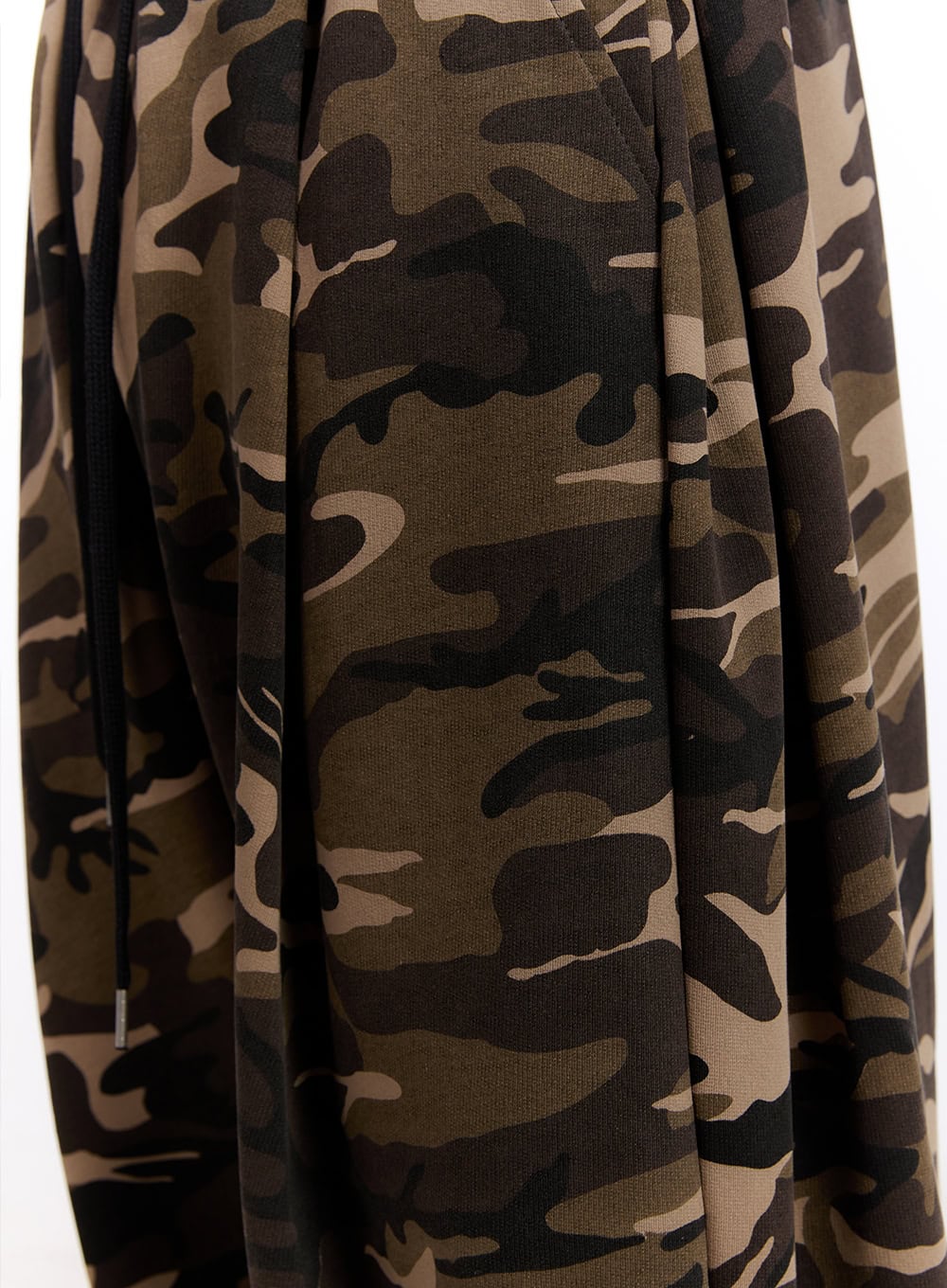 Men's Camo Wide-Fit Pants IM512