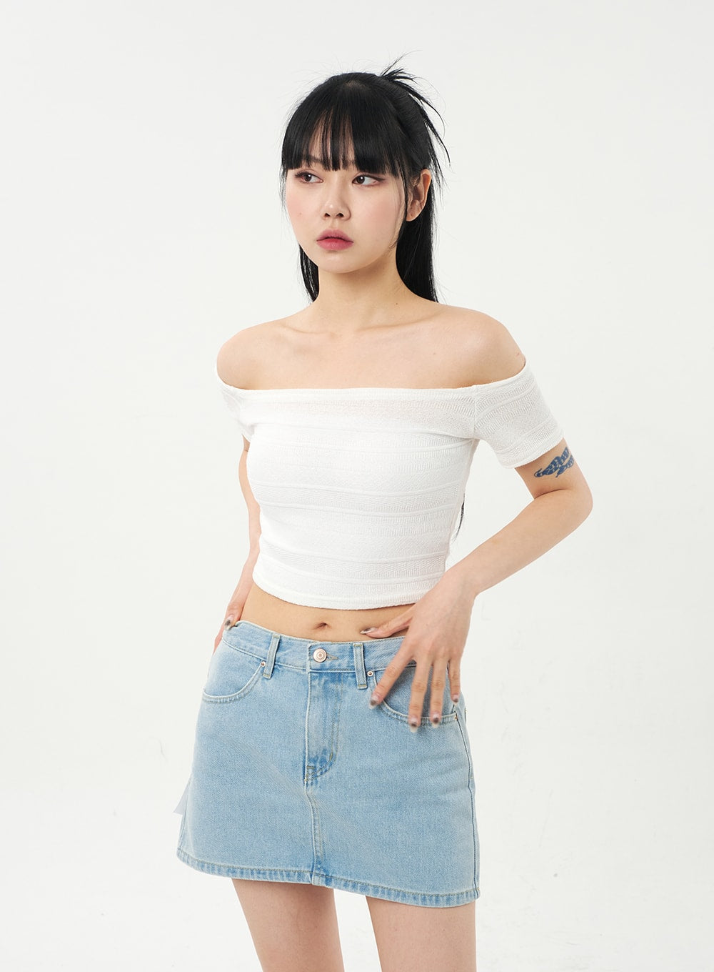 Off-Shoulder Cropped Top CA328