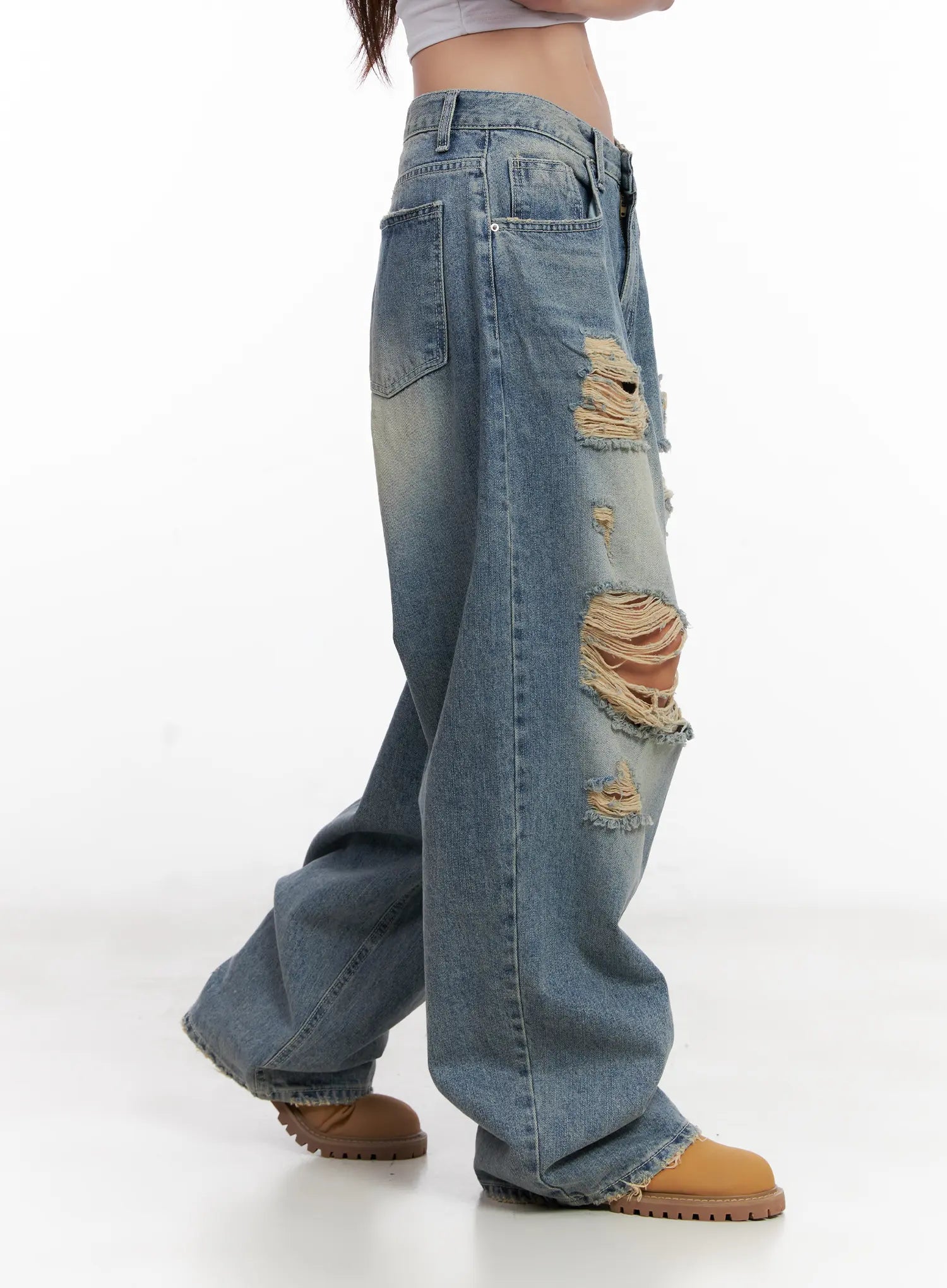 Manon Washed Distressed Wide Jeans CL518