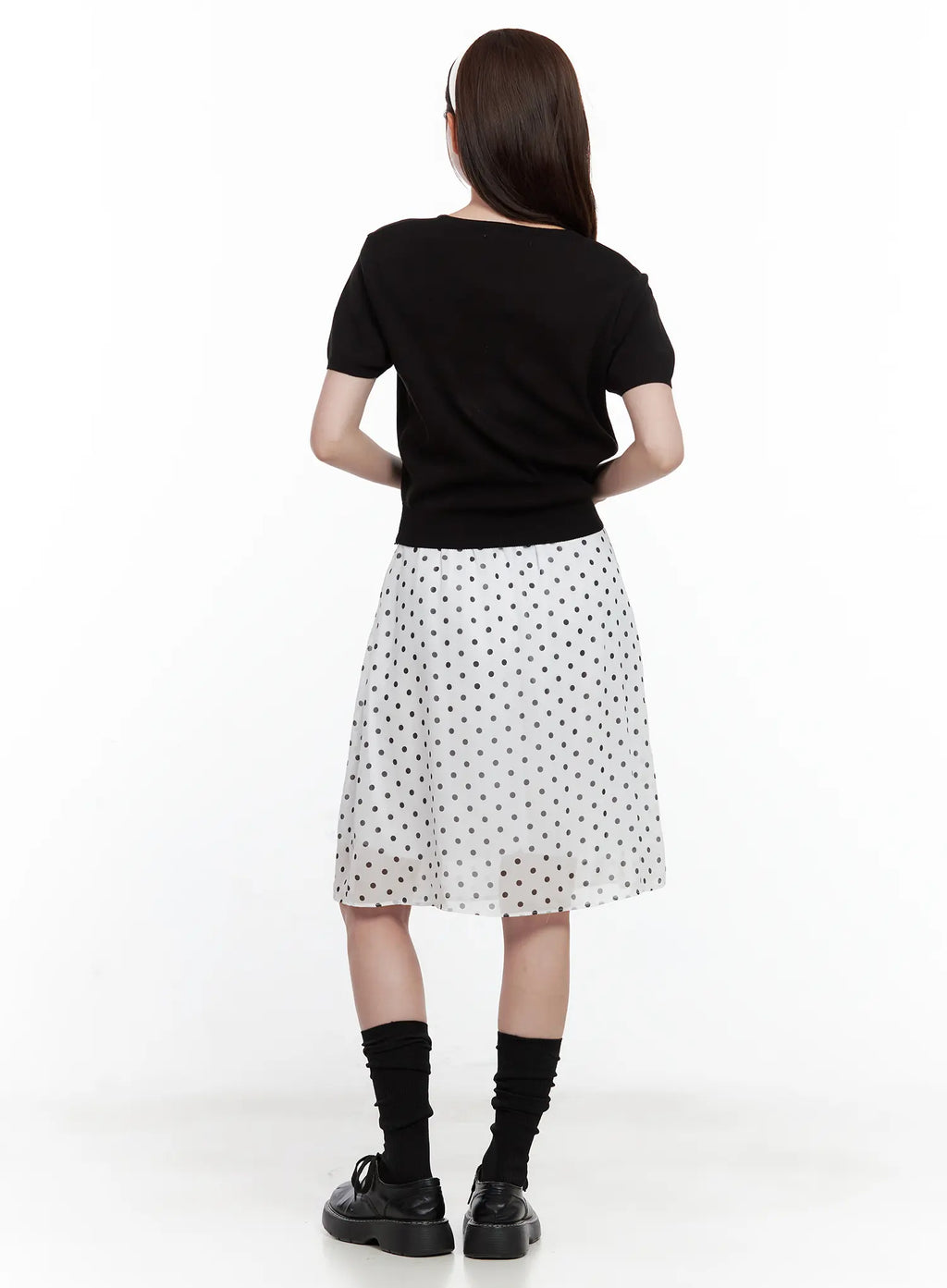 Lightweight Round-Neck Top CL502