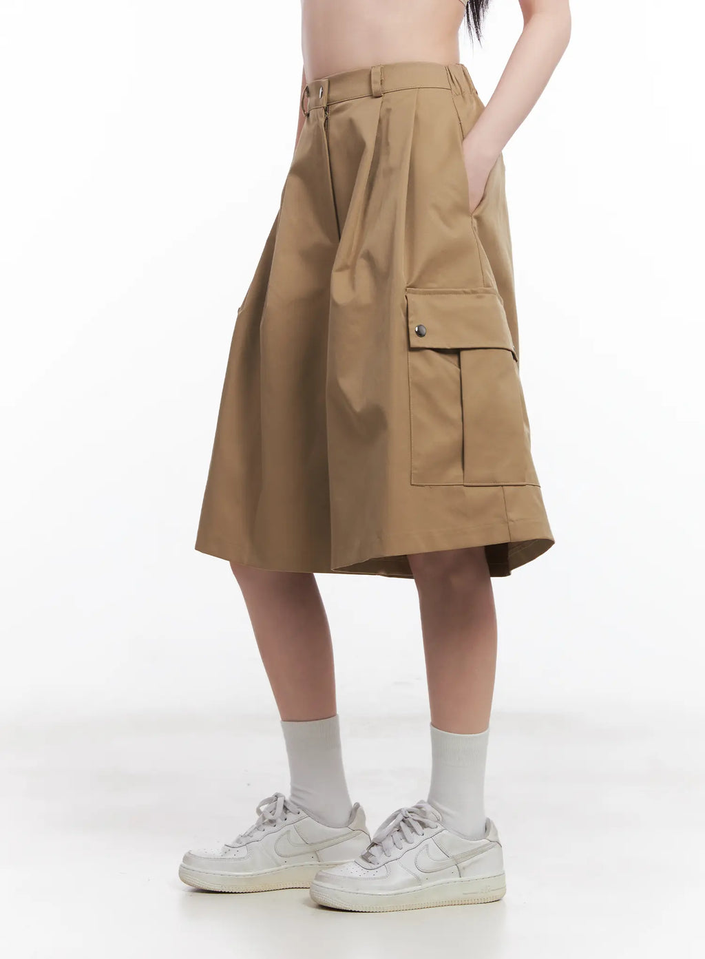 Wide-Leg Cargo Shorts CU510