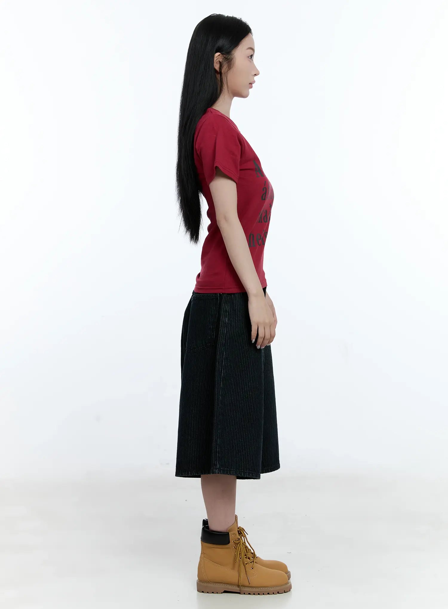 Graphic Semi-Crop Tee CG501