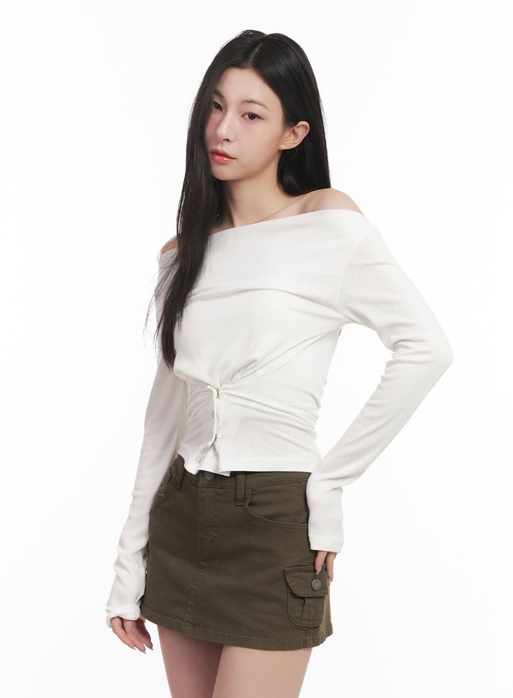 Buttoned Slim-Fit Off-Shoulder Top CM517