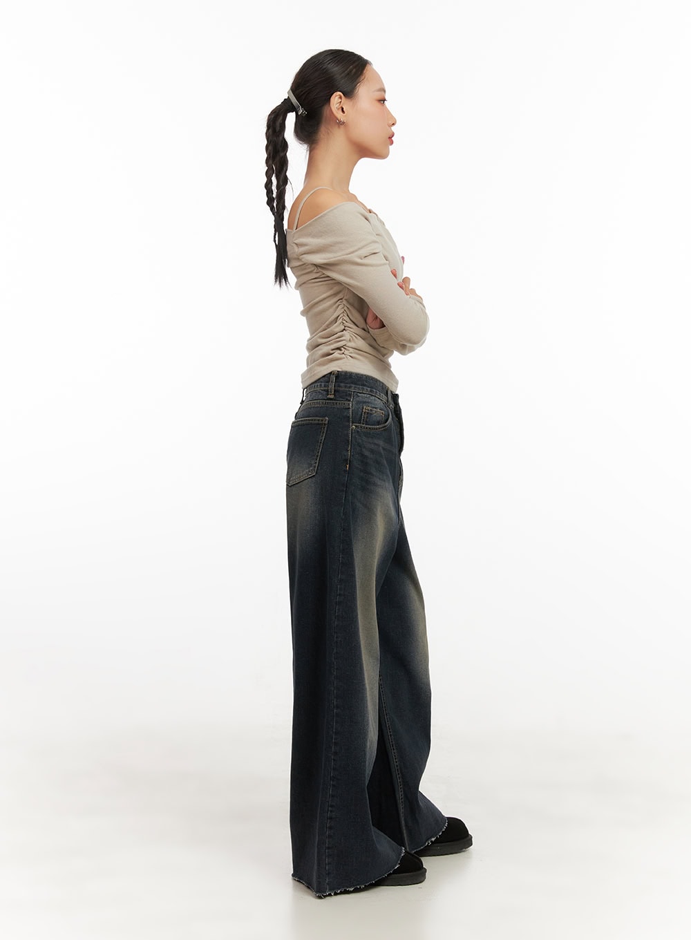 Shirred Off Shoulder Crop Top CD410