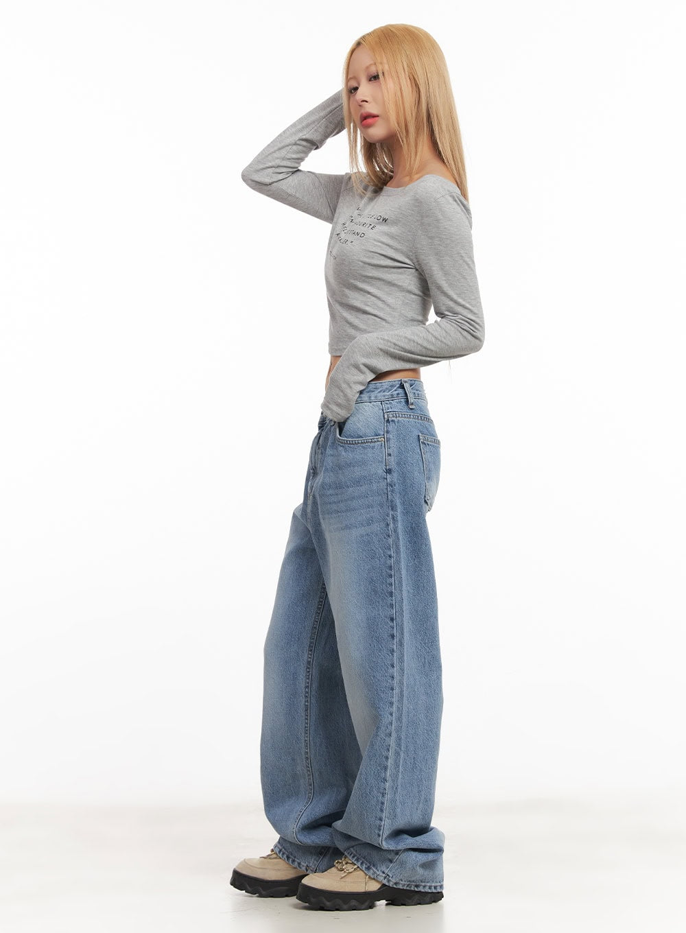 Casual Long-Sleeve Crop Top CM506