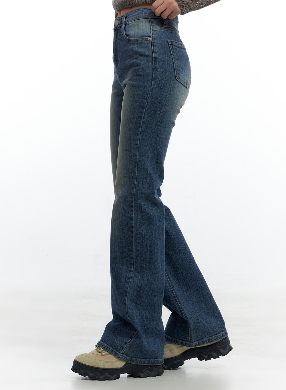 Kara Sleek Fit Washed Bootcut Cotton Jeans CS425