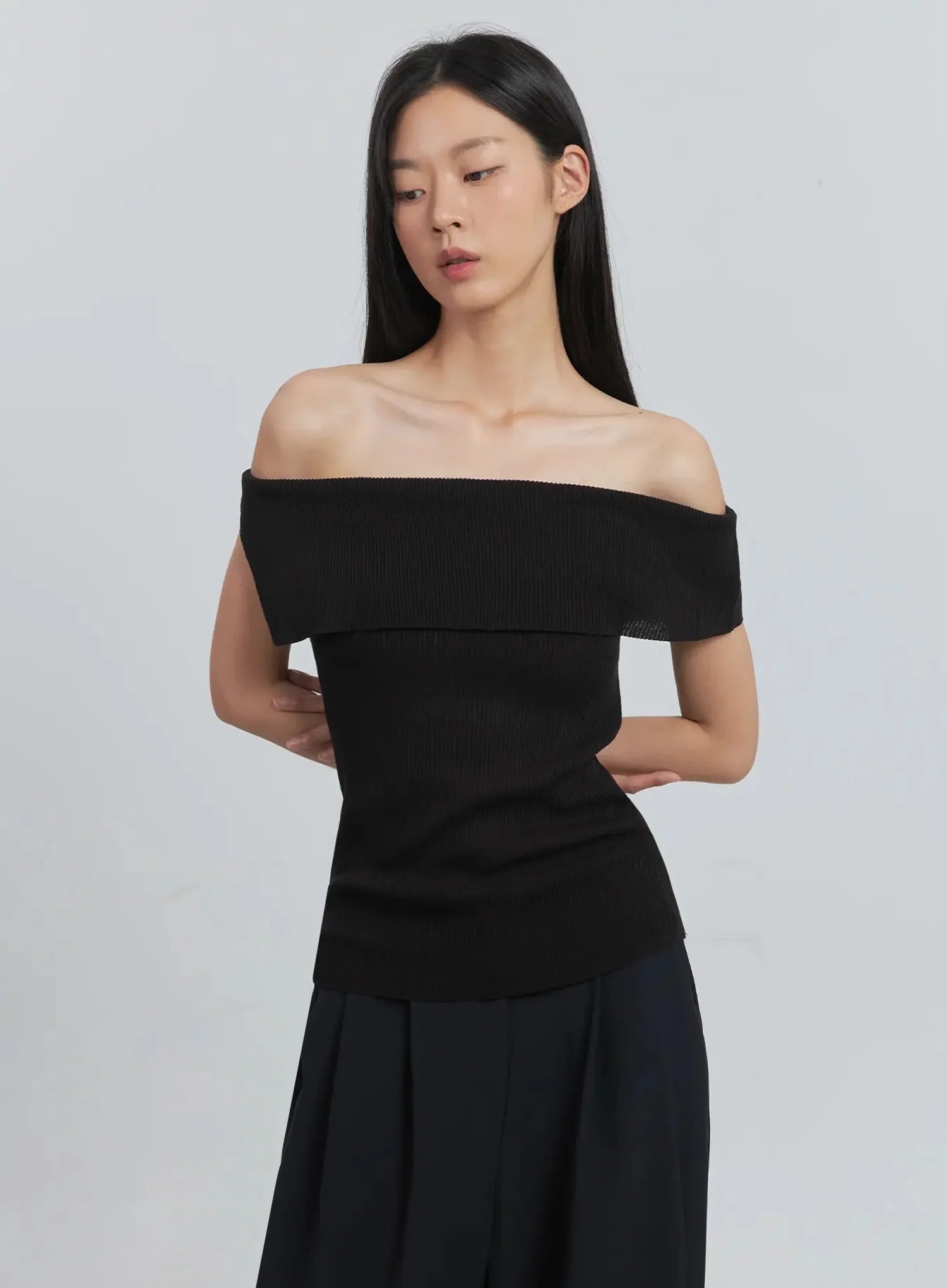 Off-Shoulder Linen Blouse IU512