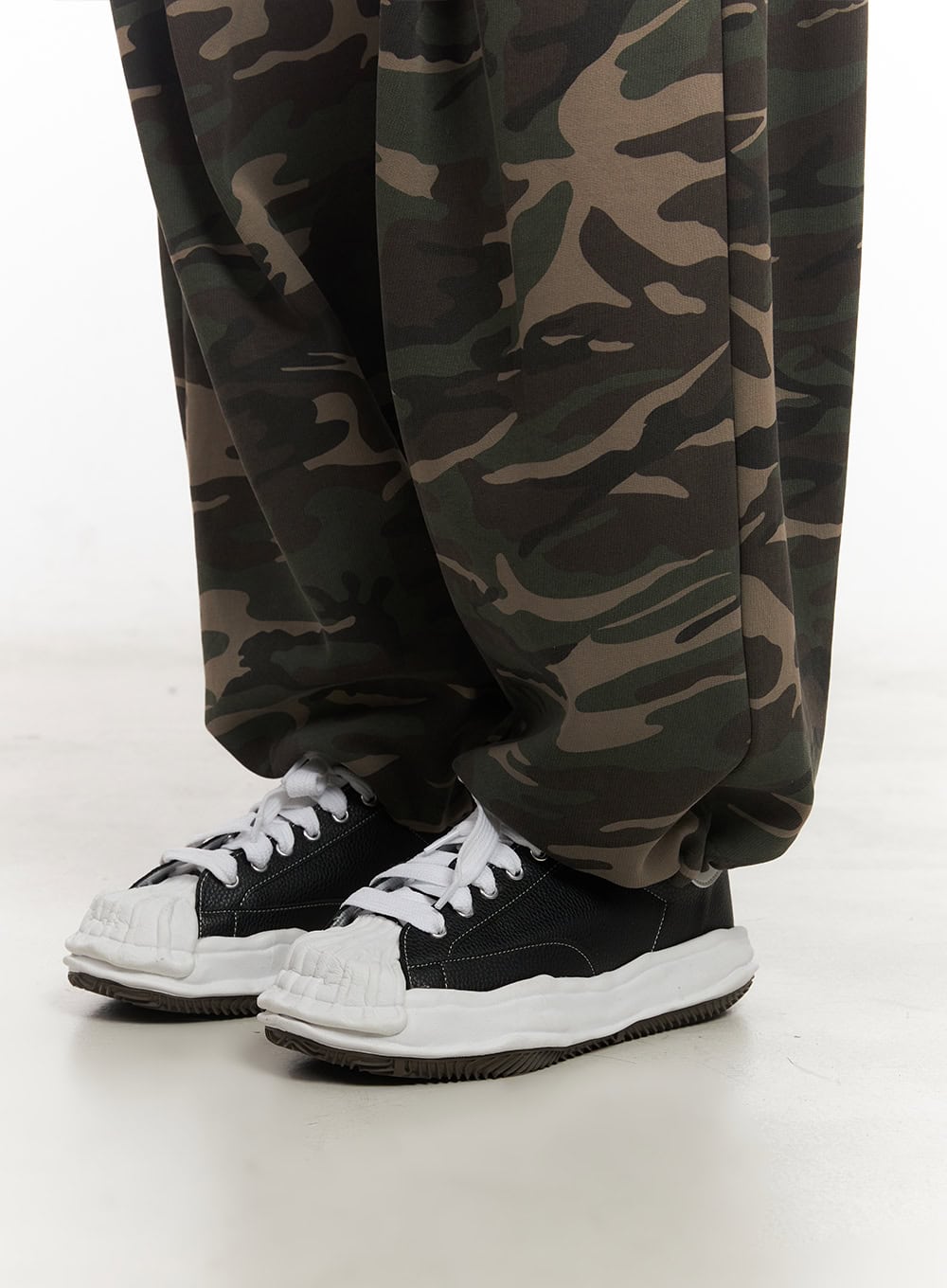 Men's Casual Sneakers IM518