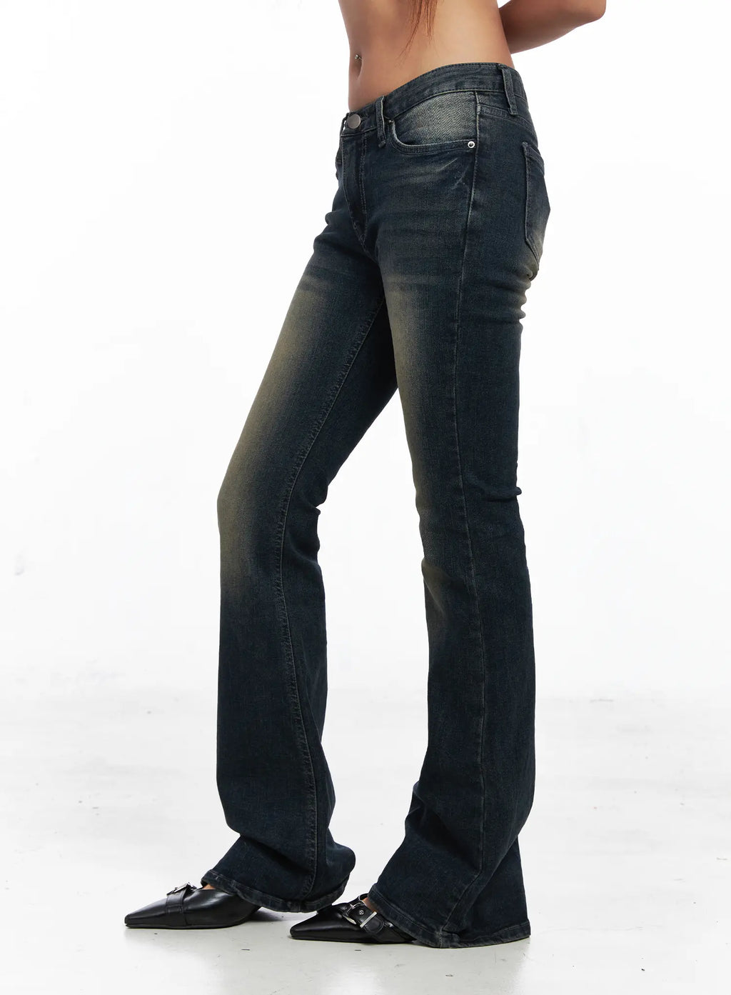 Elodie Vintage Washed Slim Flared Jeans CO510