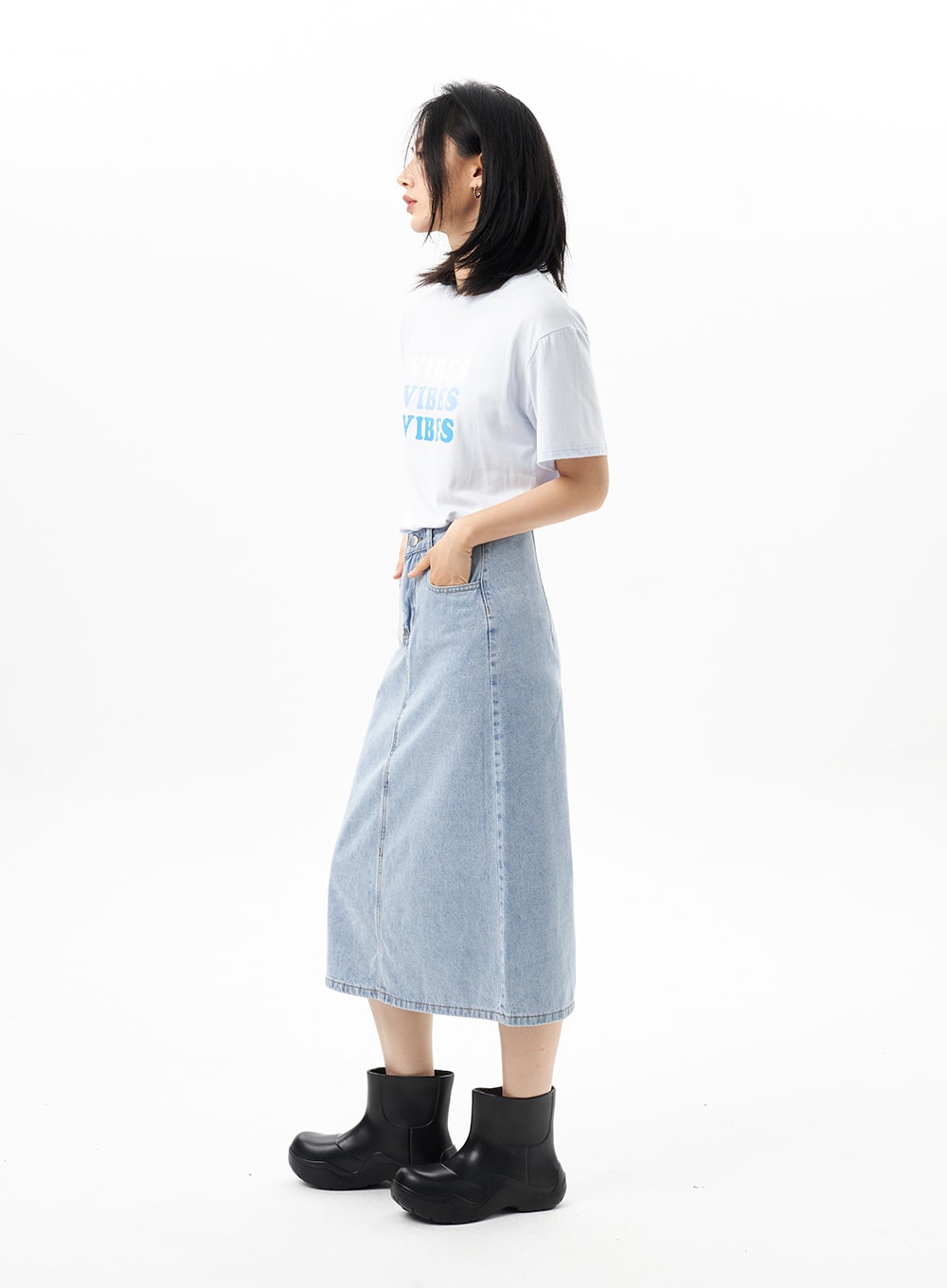 Crewneck Graphic Tee OU313