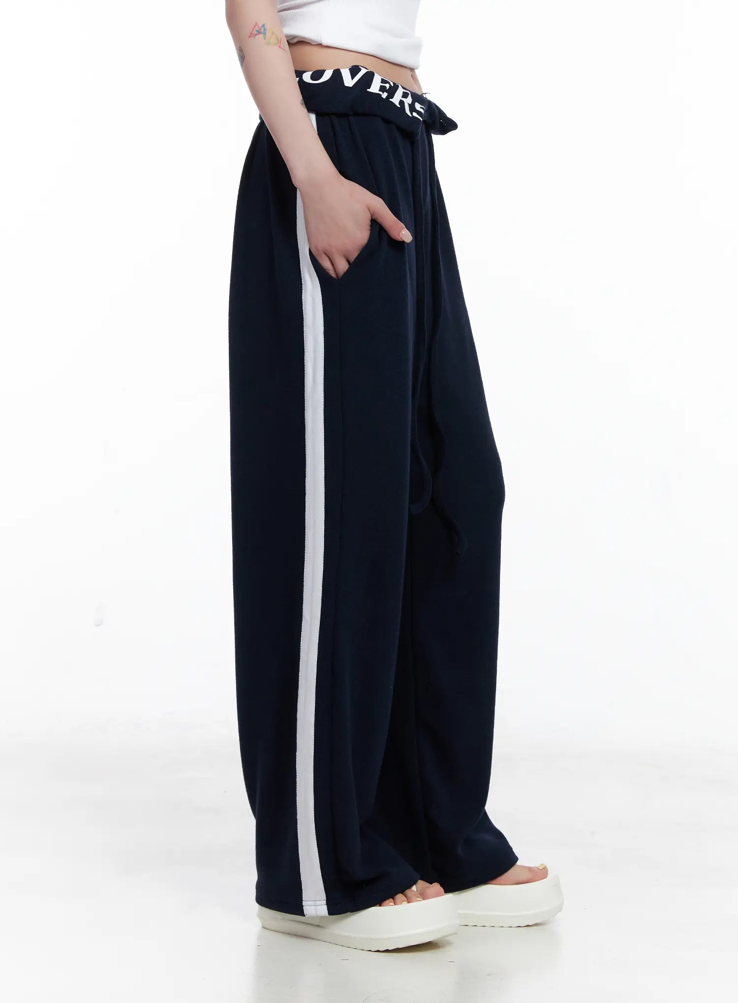 Graphic Banding Sweatpants CS526