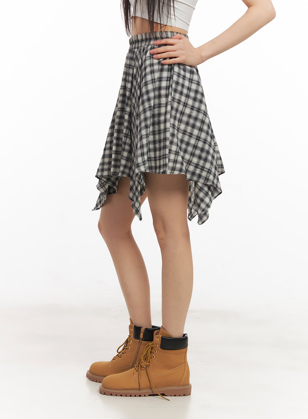 Plaid Ruffle Mini Skirt CA523