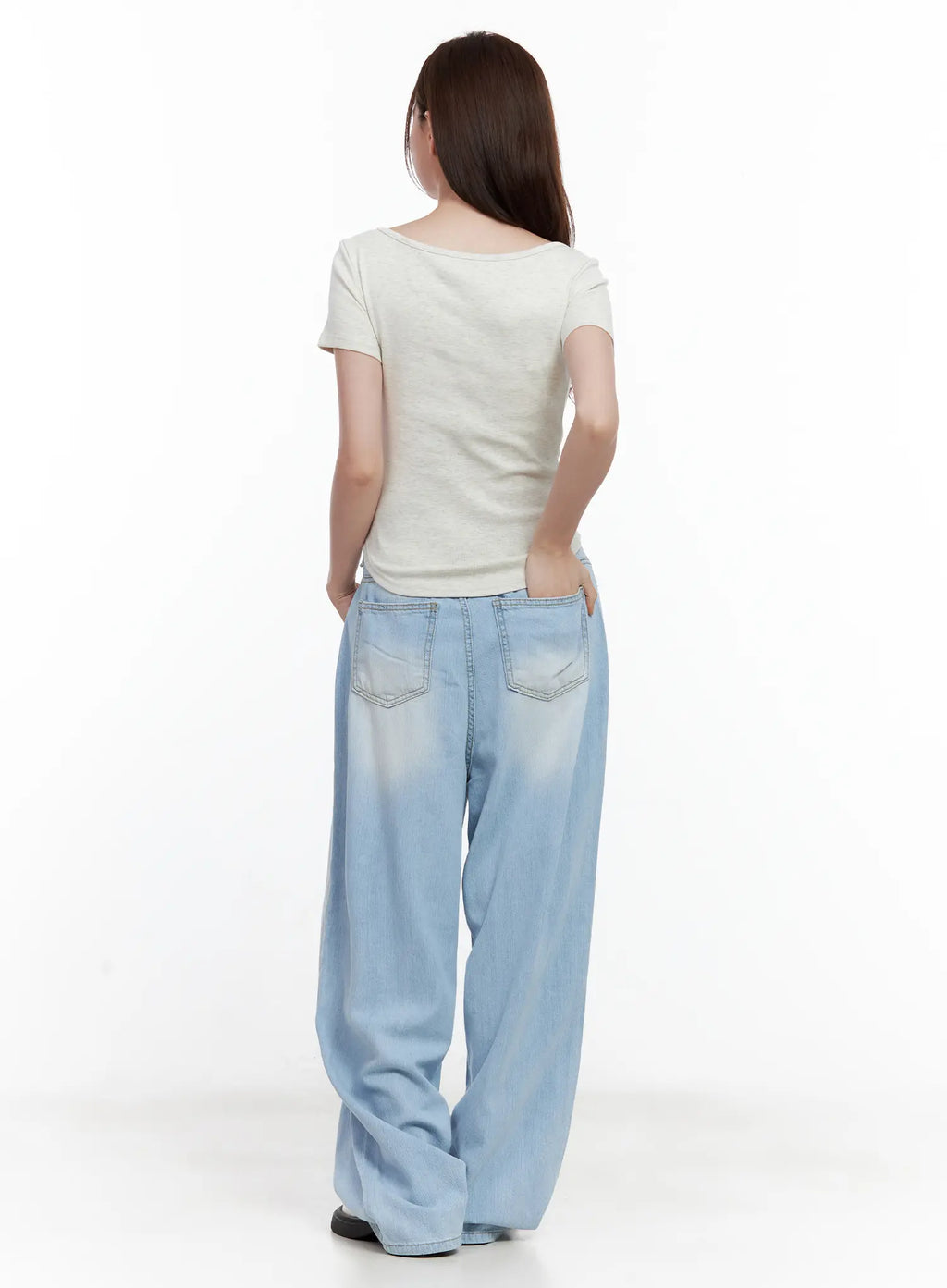 Everyday Basic Round-Neck Top CL502