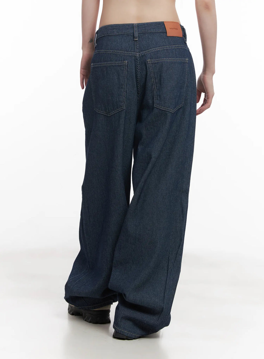 Narin Stitched Wide-Leg Jeans CU518