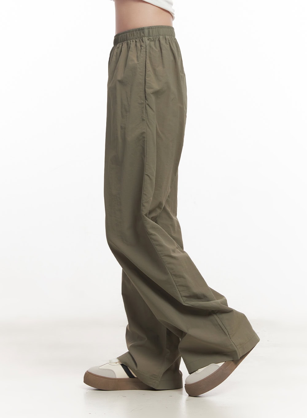 Slouchy Tech Pants CA510