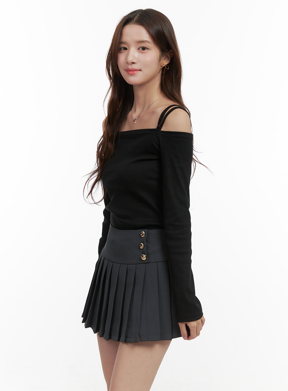 Solid Off-Shoulder Slim-Fit Top OO421