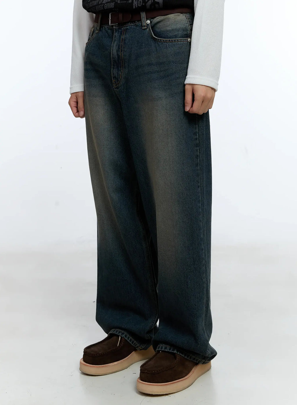 Men's Wide Fit Deep Wash Denim Jeans IG519