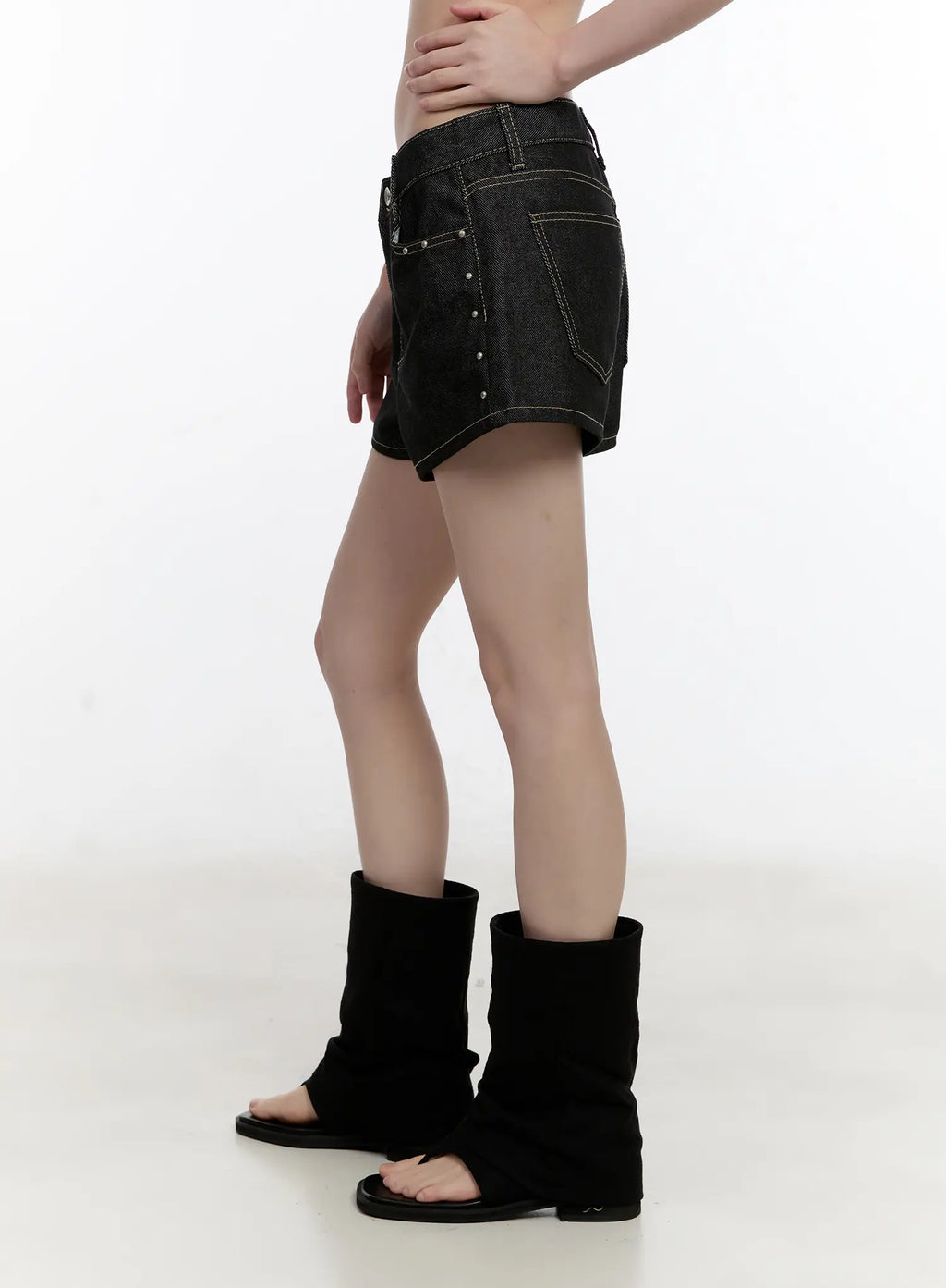 No-Fade Studded Denim Shorts CL504