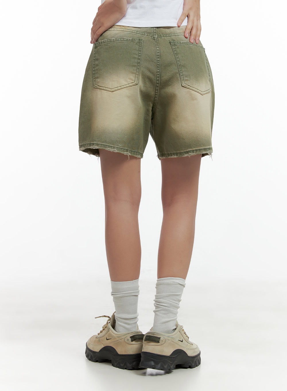Distressed Washed Shorts CL417