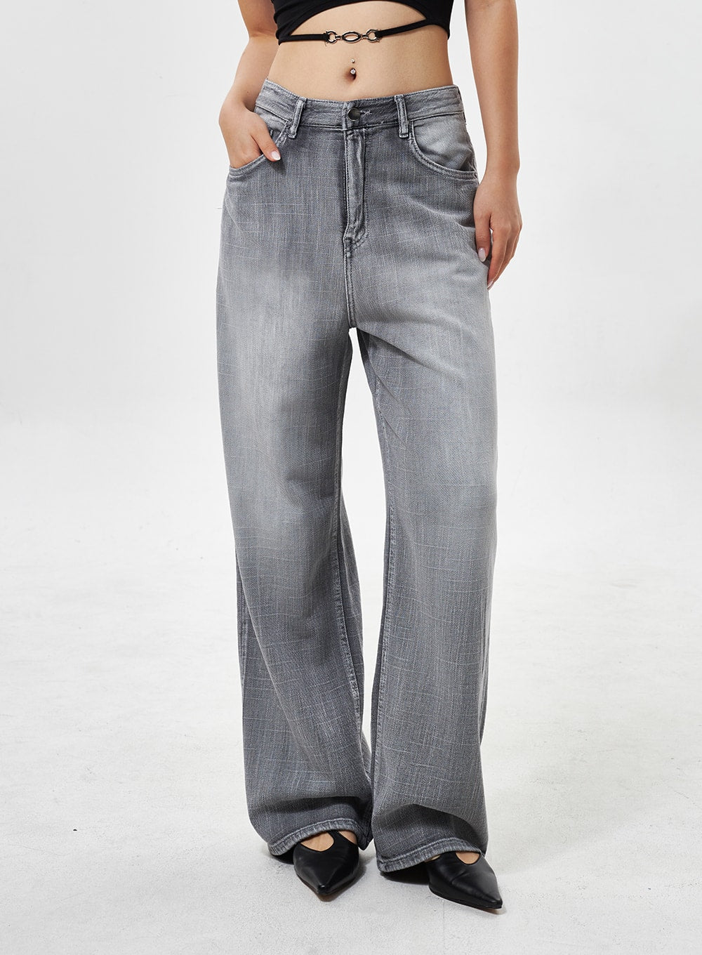 Mid-Rise Wide Leg Jeans CY330