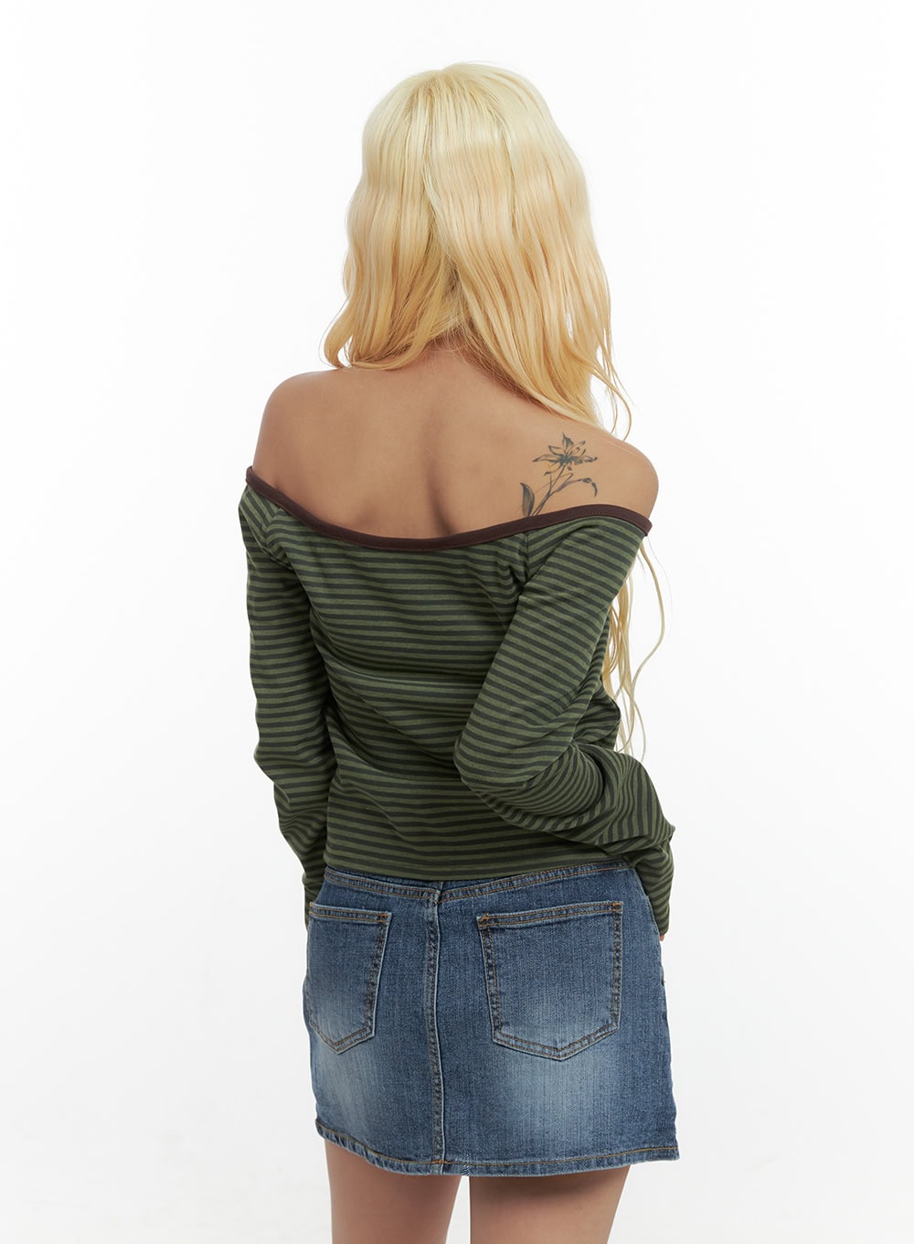 Chic Striped Off-Shoulder Long Sleeve  CS425