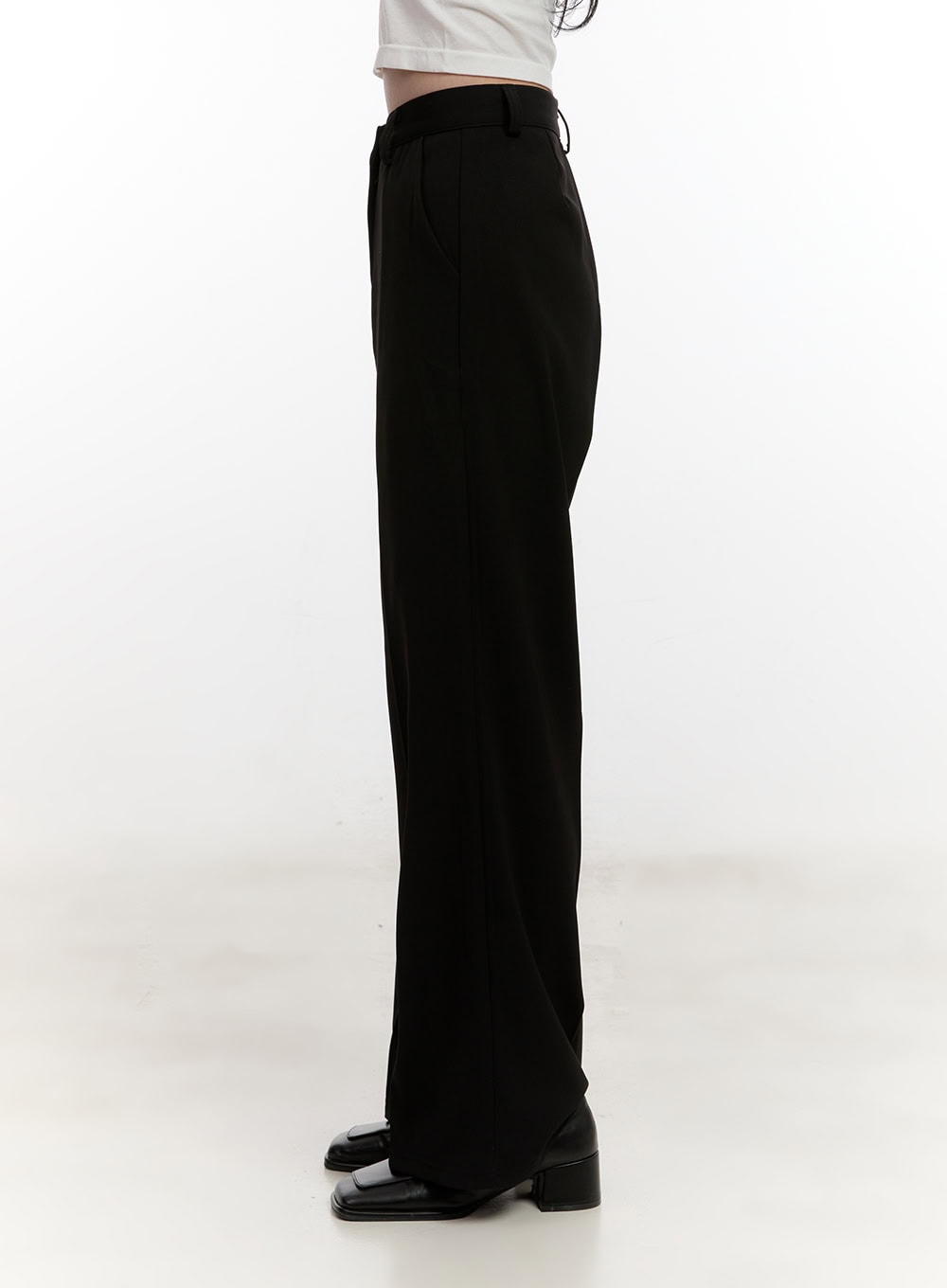 Relaxed-Fit Slacks CF527