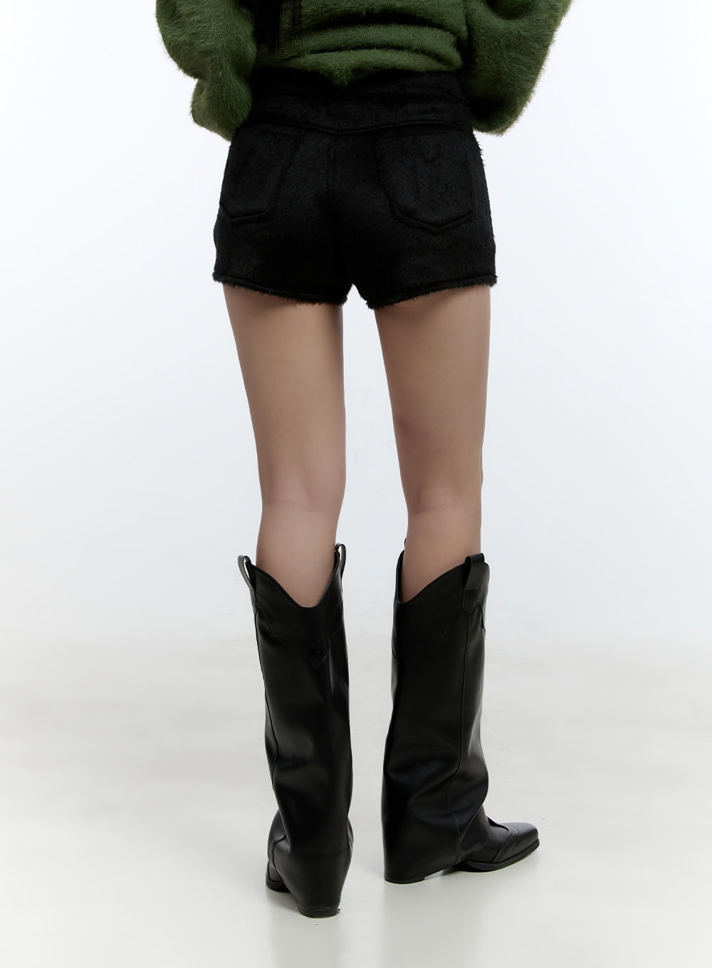 Wool-Blend Low-Rise Shorts CD424