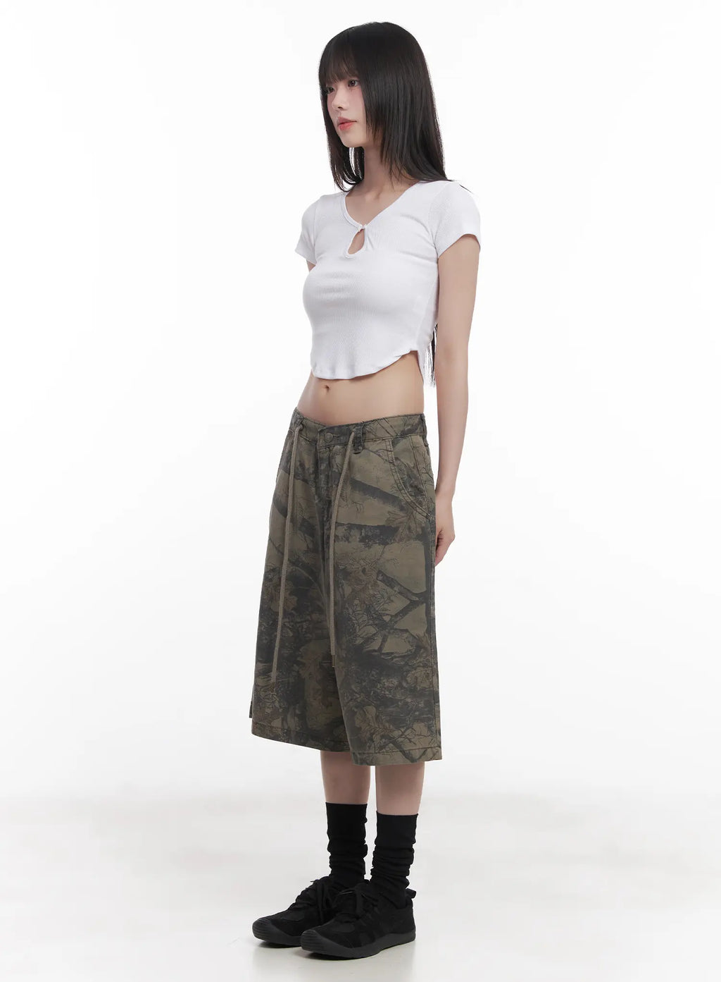 Cut-Out Crop Tee CU520