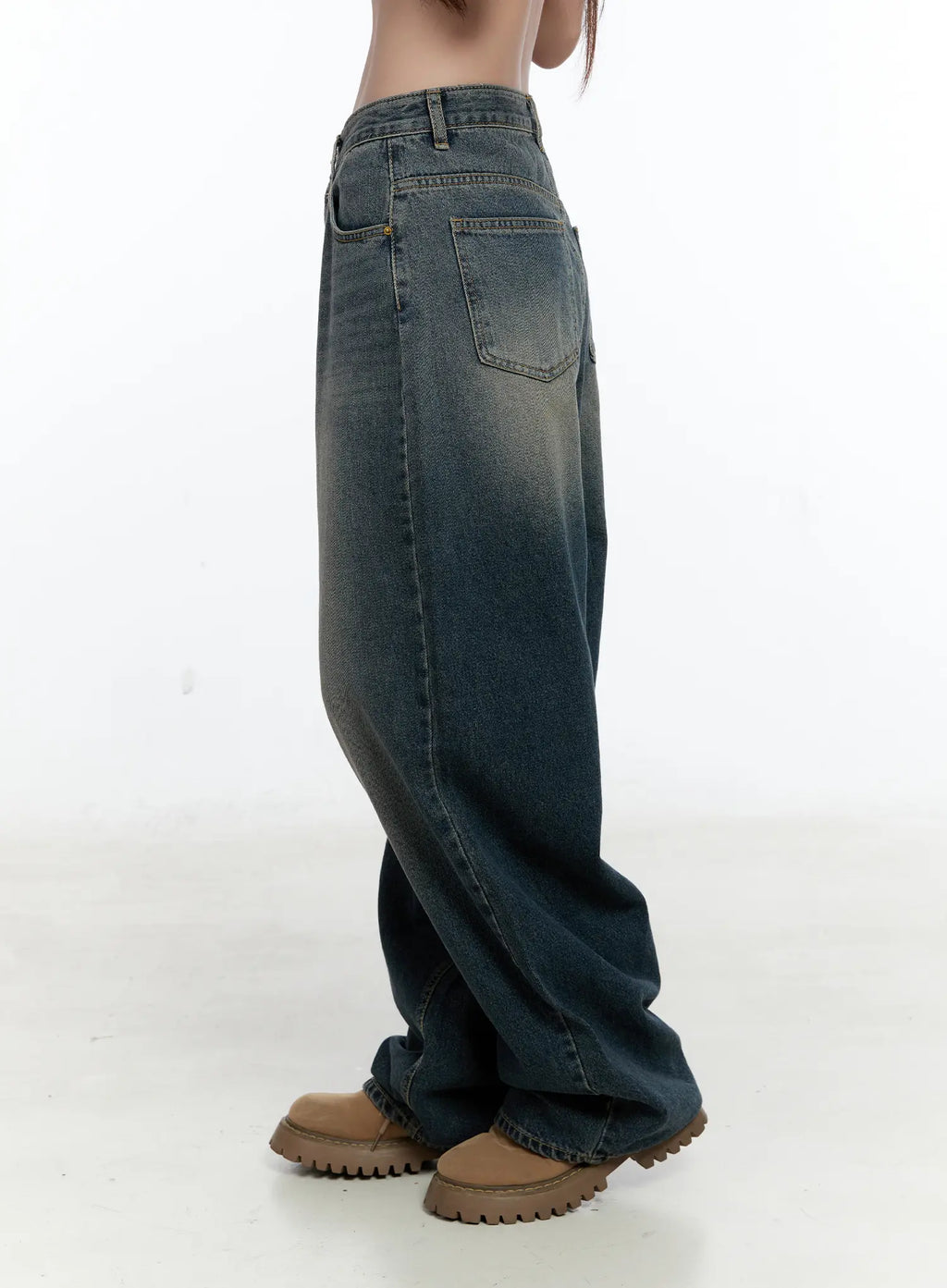 Nataly Dark-Washed Baggy Jeans CS517