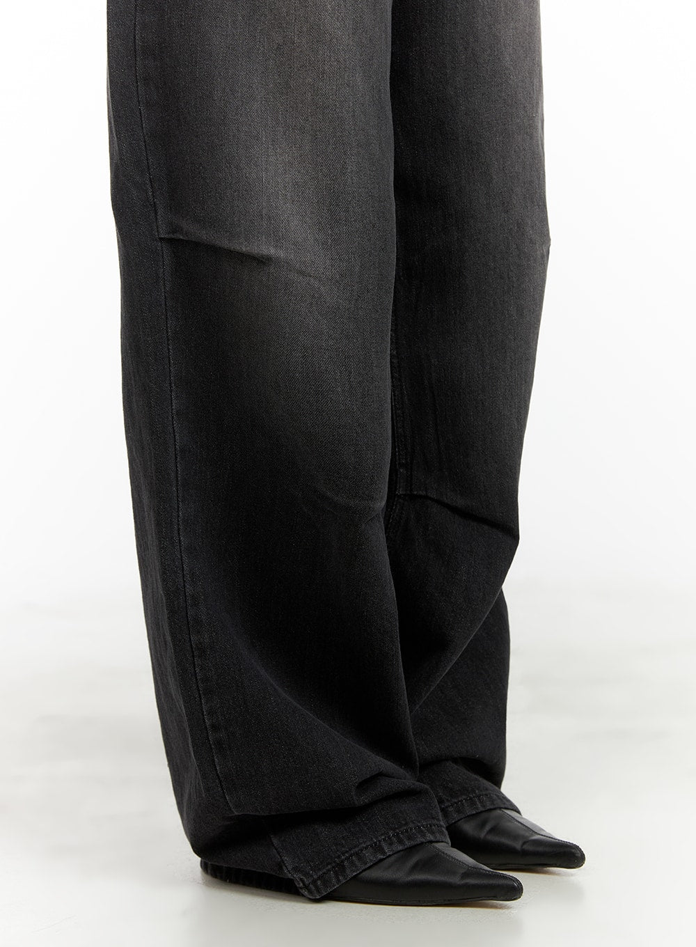 Pintuck Washed Denim Wide Leg Jeans CA419