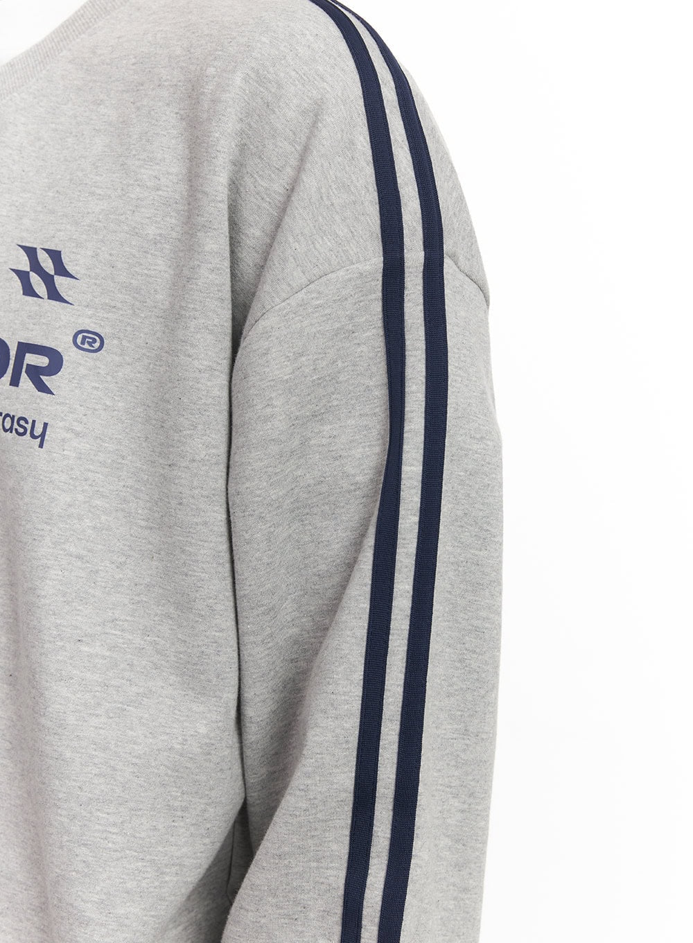 Men's V-Neck Graphic Sweatshirt IM528