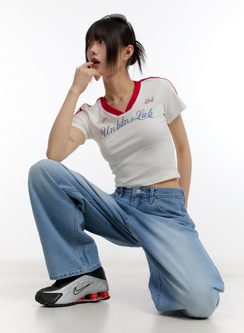 Zinnia Wide-Leg Jeans CA508