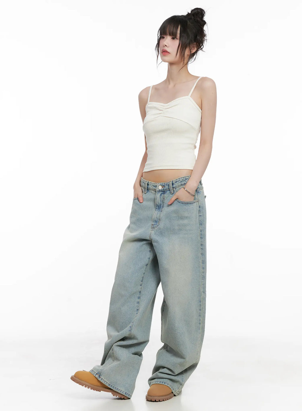 Lilly Light Wash Baggy Jeans CG519