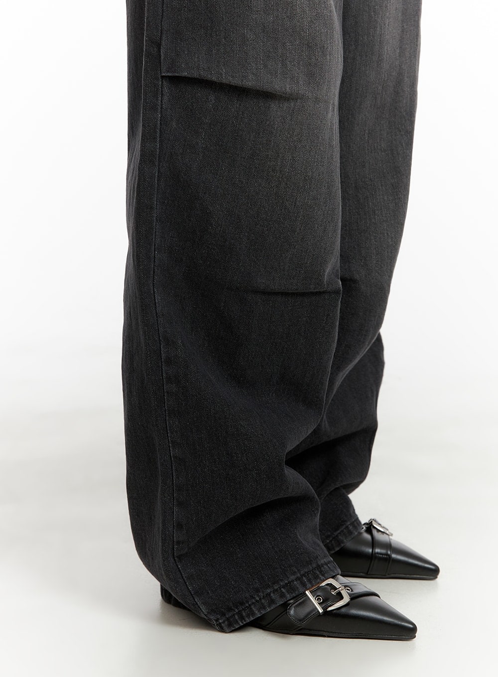 Pintuck Washed Wide Leg Jeans CA403