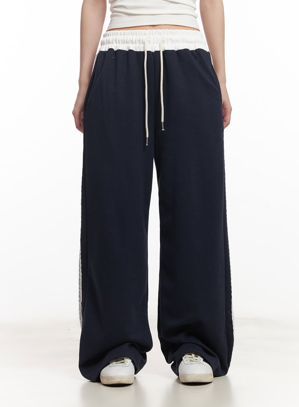 Angel Lace Wide-Leg Trackpants CA521