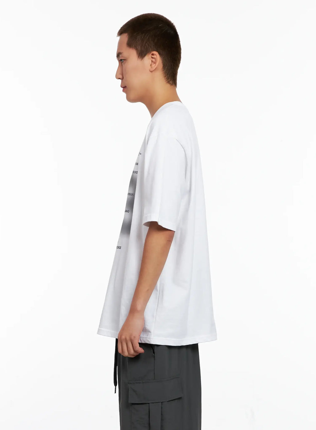 Men's Graphic Spray-Print Tee IG508