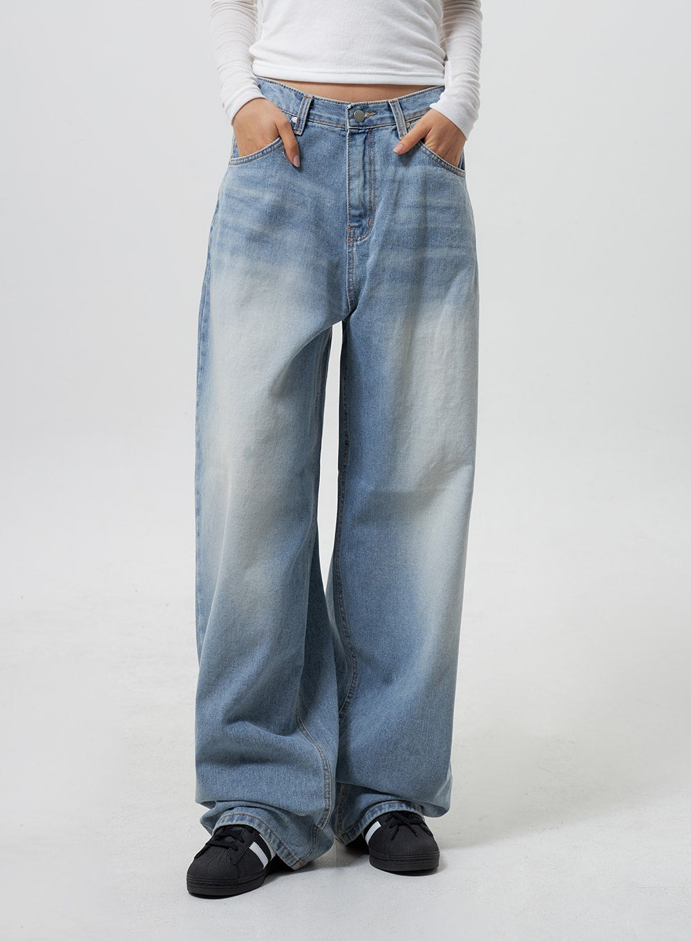 Low Rise Baggy Jeans CY324