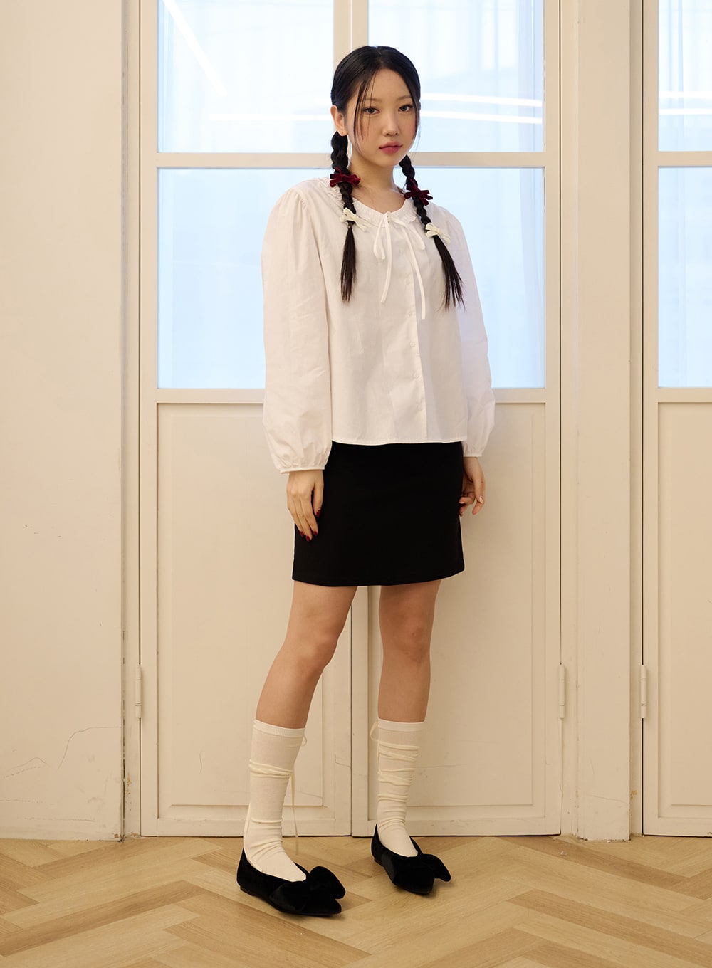 Round Neck Ruffle Hem Long Sleeve Blouse OD326