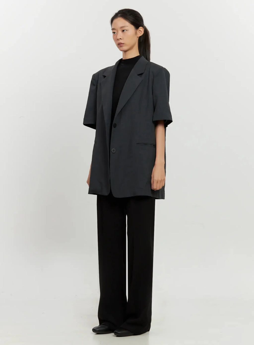 Boxy Short-Sleeve Blazer IL528