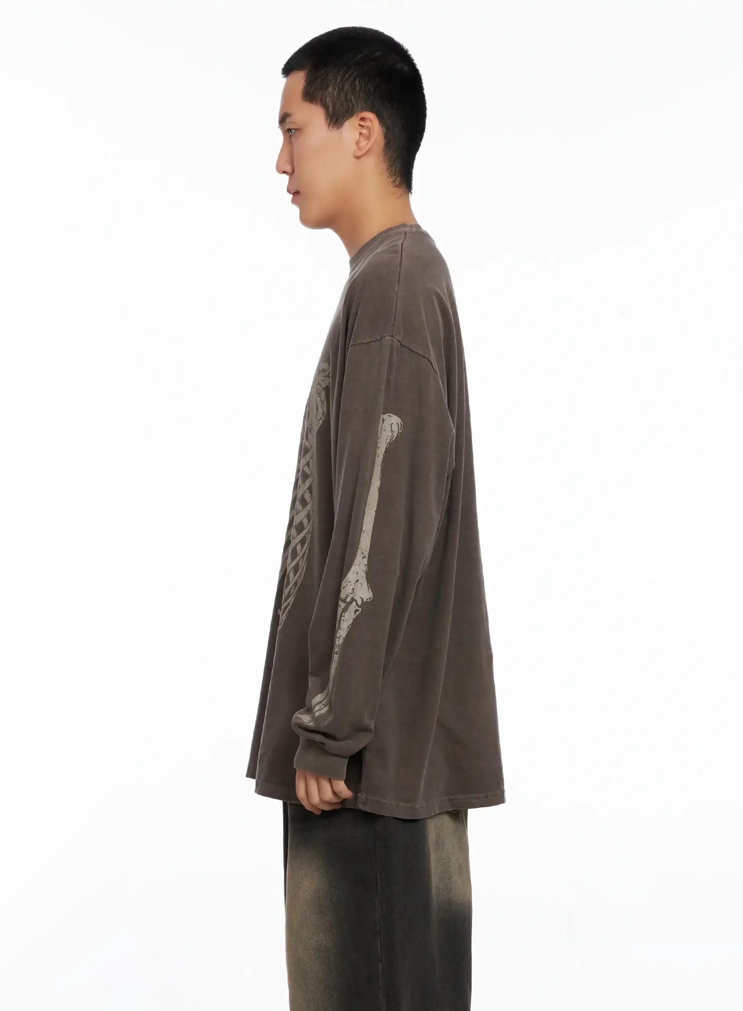 Men's Pigment Graphic Long Sleeve Tee IS502