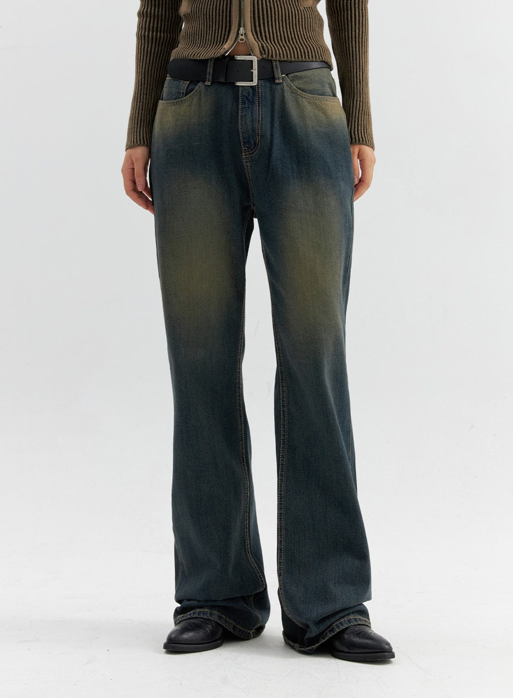 Vintage Wash Flare Jeans CO306