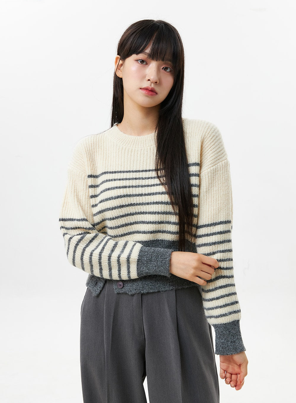 Stripe Buttoned Sweater OS306