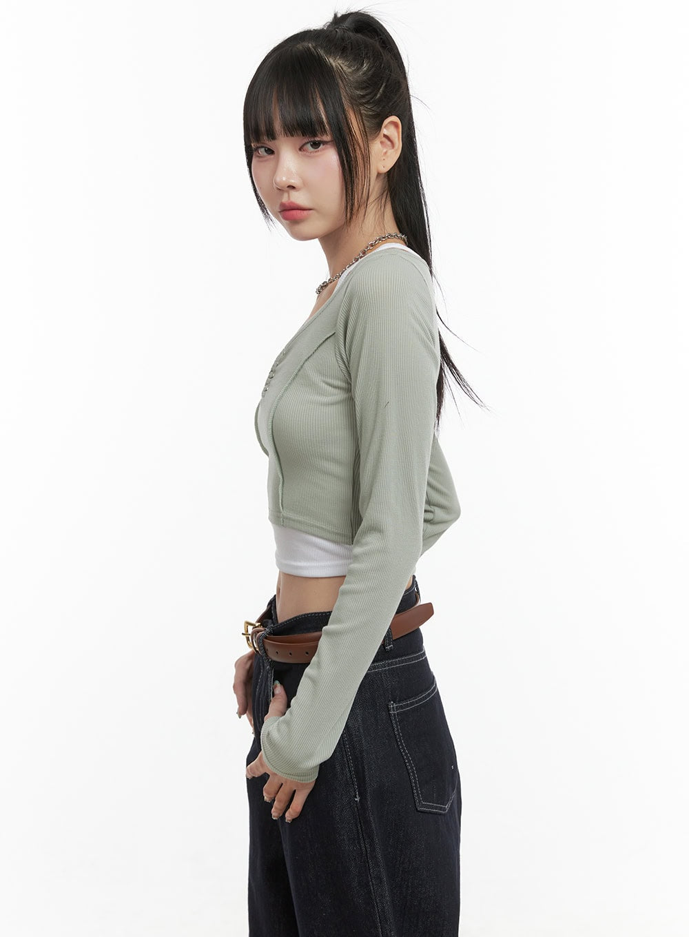 Ribbed Button V-Neck Crop Top OS410