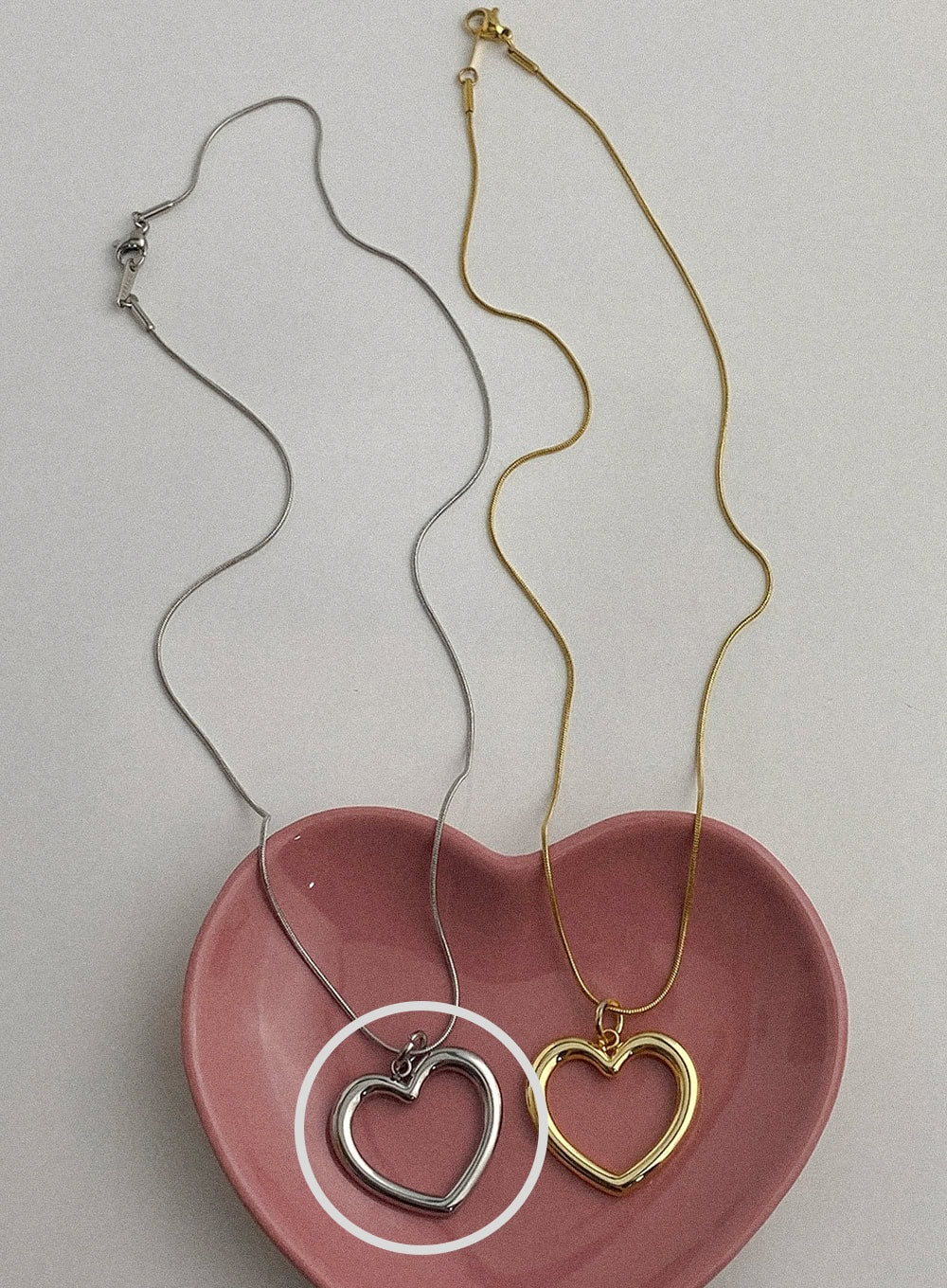 Big Heart Outline Necklace IA517