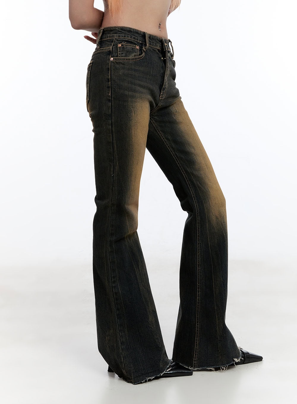 Billie Washed Bootcut Jeans CY530
