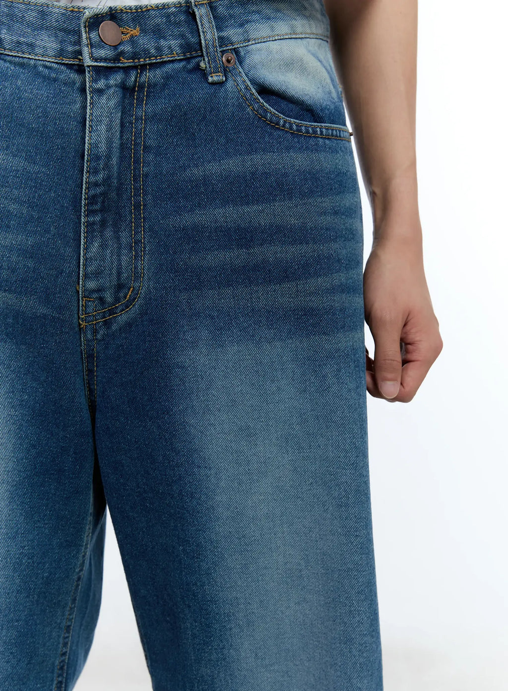 Men's Distressed Wide-Leg Denim Jeans IL515