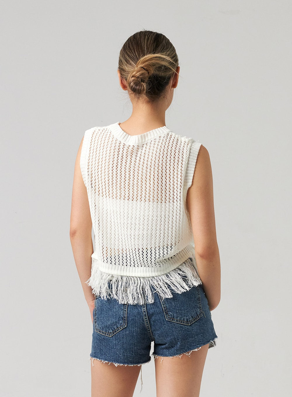 Mesh Fringe Vest CL305