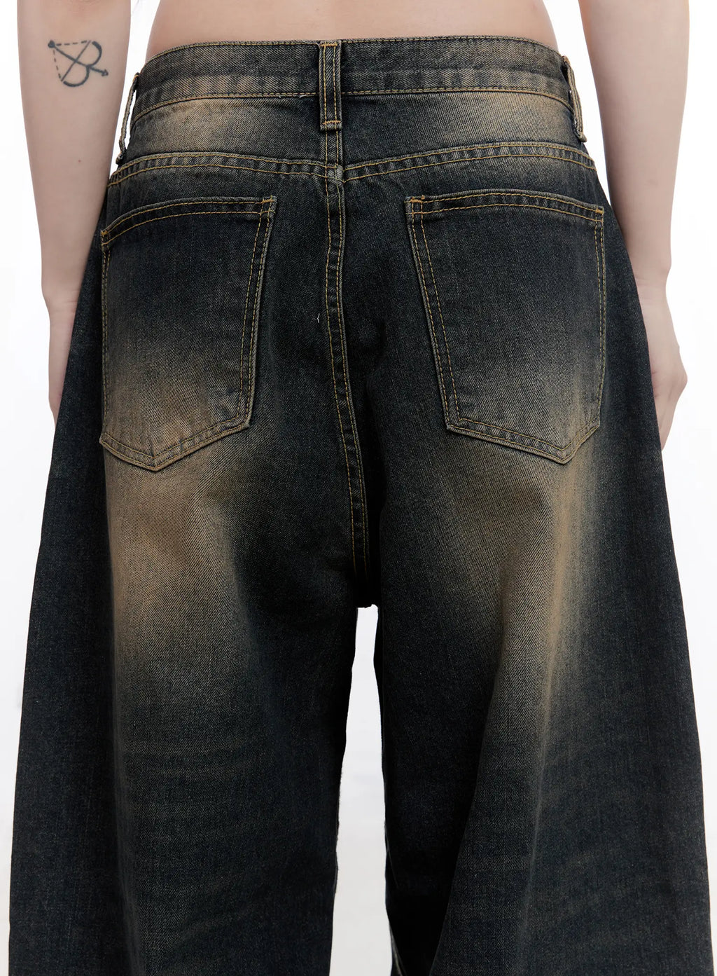 Sylvia Vintage Washed Baggy Jeans CO501