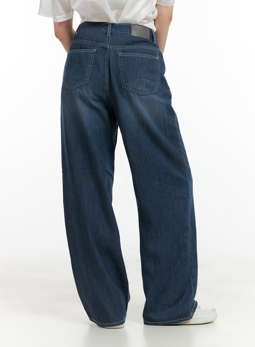Solid Low Rise Baggy Jeans CL422